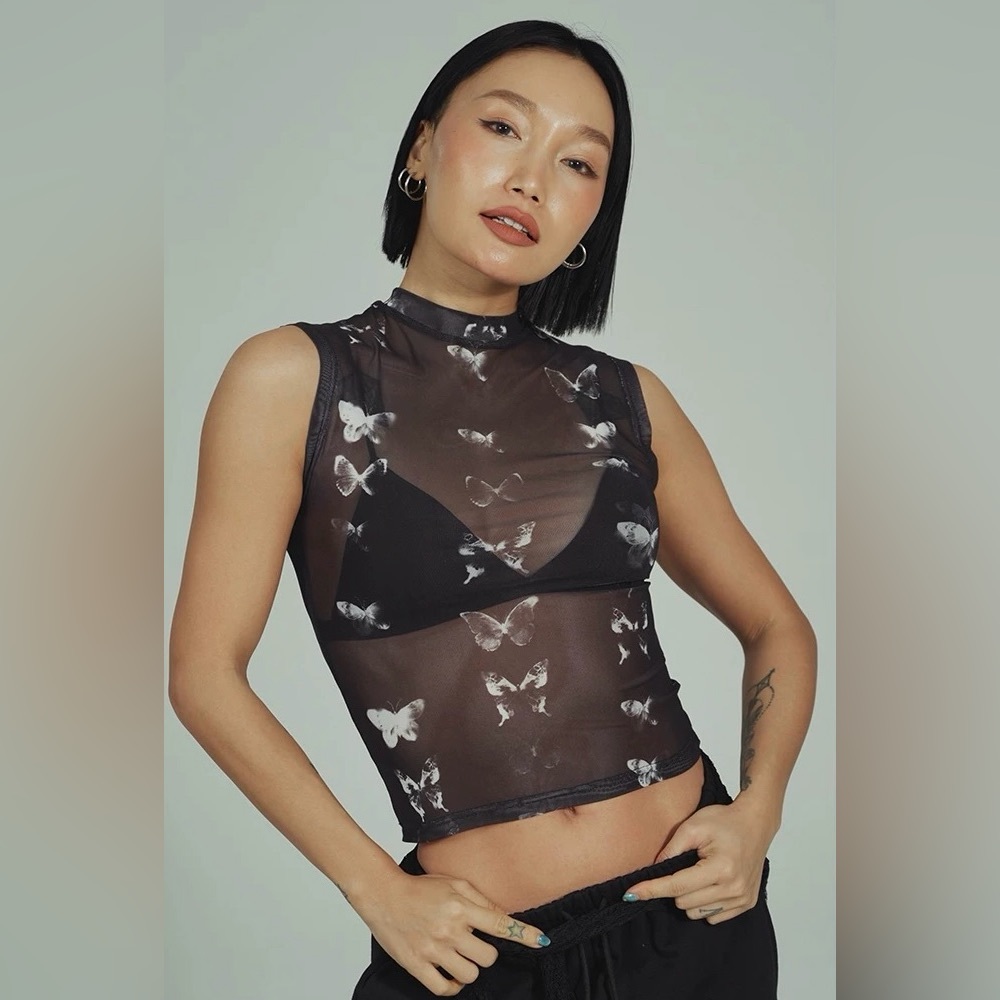 Women Sleeveless Mesh See Through Sheer Black Butterfly Print Top Black